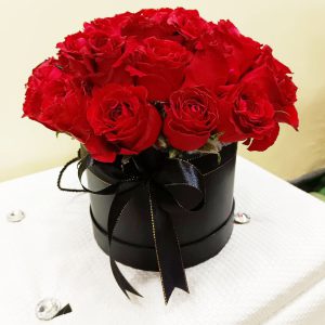 Round Giftbox arrangements