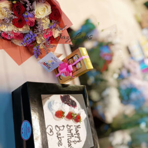 Flowers, Cake, Ferrero & Card