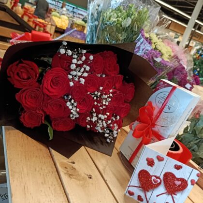 Red Roses and Chocolates Package